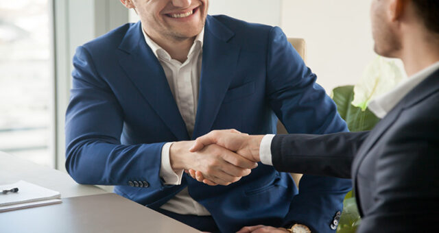 Cómo negociar estratégicamente